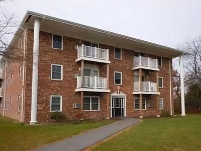 16 Woodman Way APT 12