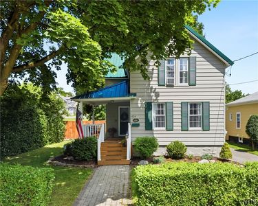 424 Cayuga St