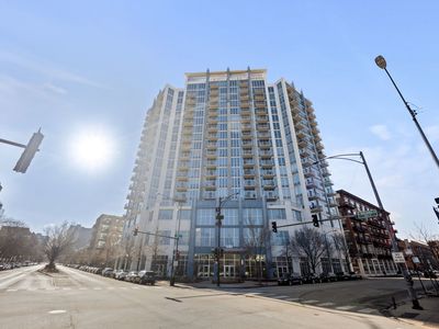 1600 S Indiana Ave UNIT 907