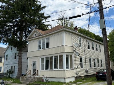 42-44 John St
