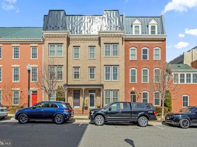 728 Bluemont Ave