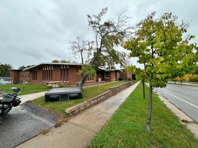 1140 West BRIDGE STREET