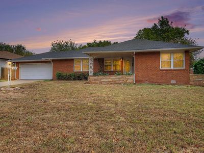 425 E Atkinson Dr