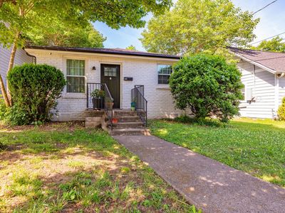 1605 16th Ave N