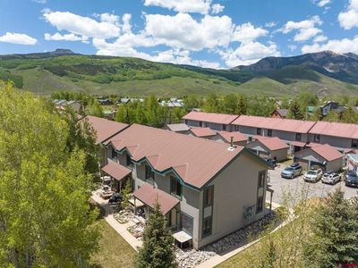 148 Elcho Avenue #20