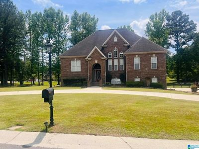 8520 Hidden Creek Dr