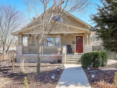 405 Singer Ave
