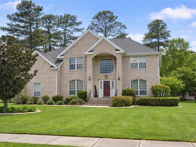 313 Grandville Arch