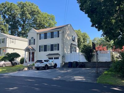 23 Valley Rd