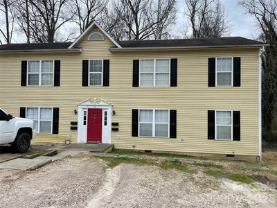 111 Sunset Dr