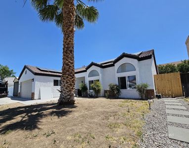 413 Veada Ave