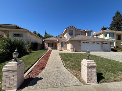 1053 L Aloutte Way