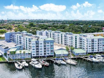 2415 NW 16th Street Rd #1-303