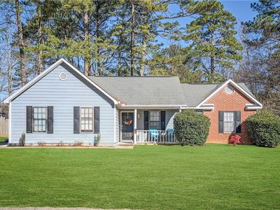 1528 Carriage Ln