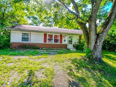Property at 912 Greenheart Dr, New Carlisle, OH