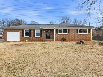 11201 Maplecrest Dr SE