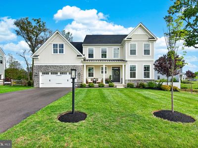 2560 Holly Ln