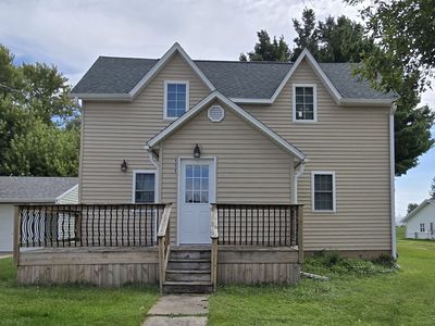 Property at 113 S Harrison Ave, Baxter, IA