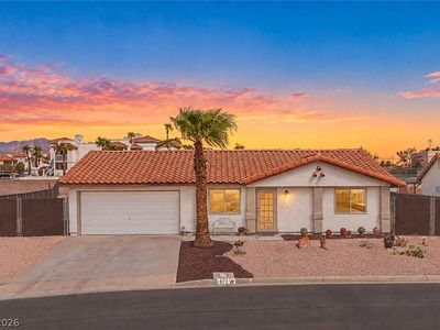 1872 Maricopa Dr