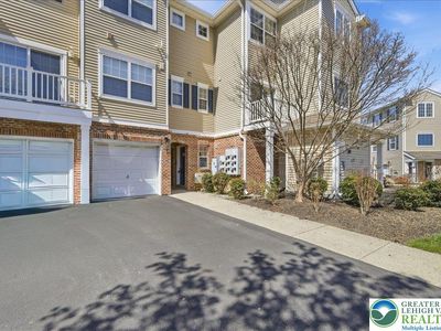 946 Nittany Ct #C221