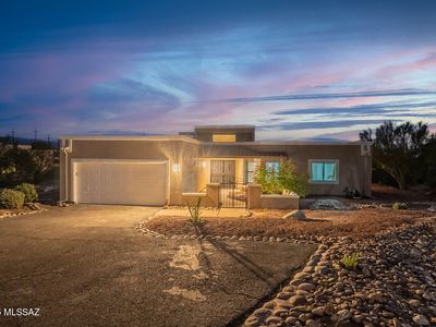 6822 E Brownstone Pl