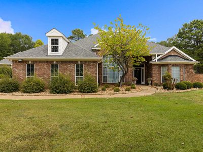 115 Pine Valley Dr