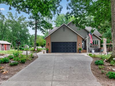 11691 Bradley Dr