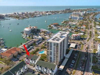 320 Island Way APT 102