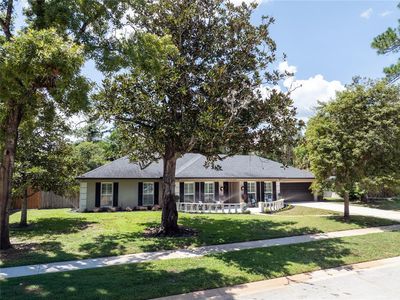 718 FOX VALLEY DRIVE
