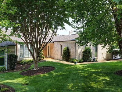 140 Island Green Cir