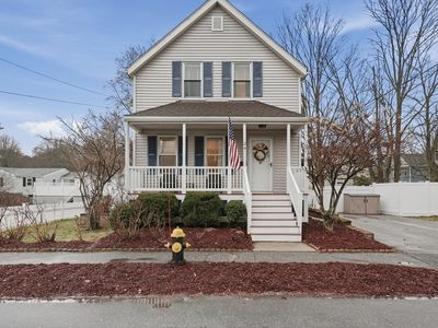 24 Minot St