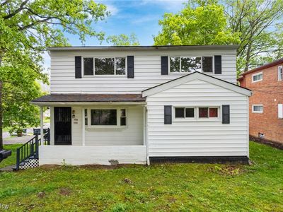 1688-1690 Tanglewood Dr