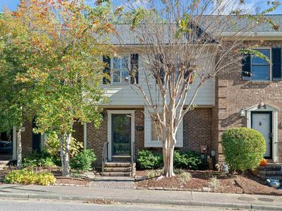 615 Mountain Laurel Ct