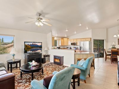 1105 S Sycamore Cir