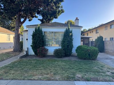 1140 8th Ave