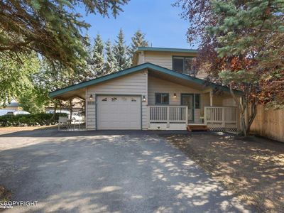 3031 Bridle Ln