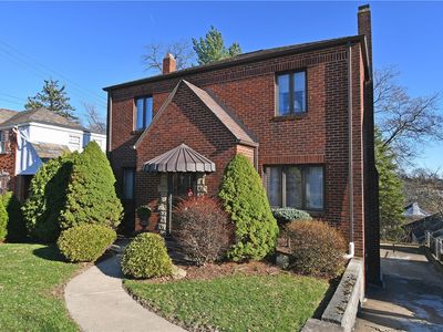 3905 Brownsville Rd