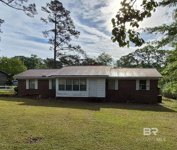 Property at 102 Lakewood Dr, Evergreen, AL