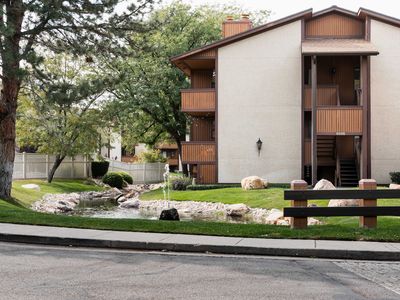 6886 S Countrywoods Cir APT 1D