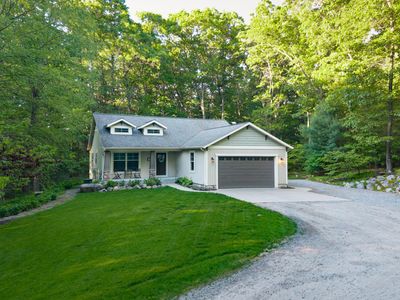 2199 W Lake Rd