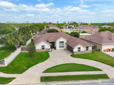 7001 Lago Vista Blvd