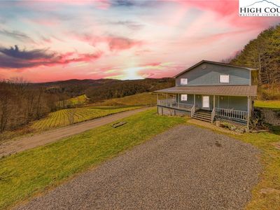 1424 Fairview Church Road