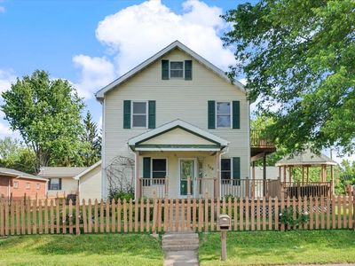 749 Edith St