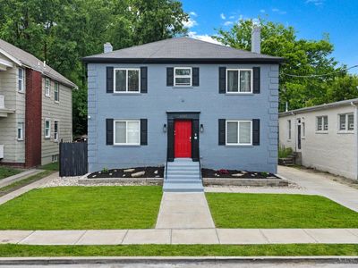 2137 Highland Ave