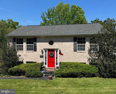 4006 Taylor Ave
