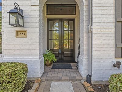 223 S Empress Green Pl