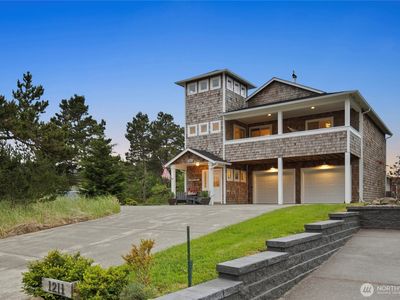 1211 Ocean Beach Boulevard S