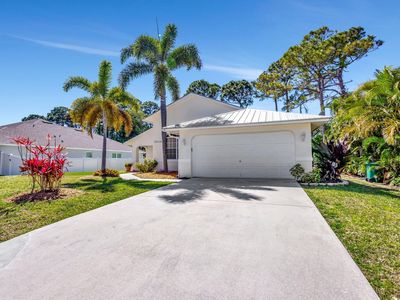 3038 SW Segovia Street