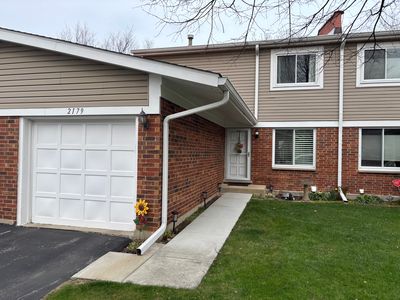 2179 N Queensburg Ln