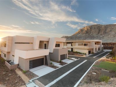 4 Harlow View Ct #17